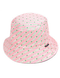 AKA REVERSIBLE BUCKET HAT BLACK & PINK